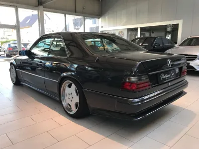 CE 300